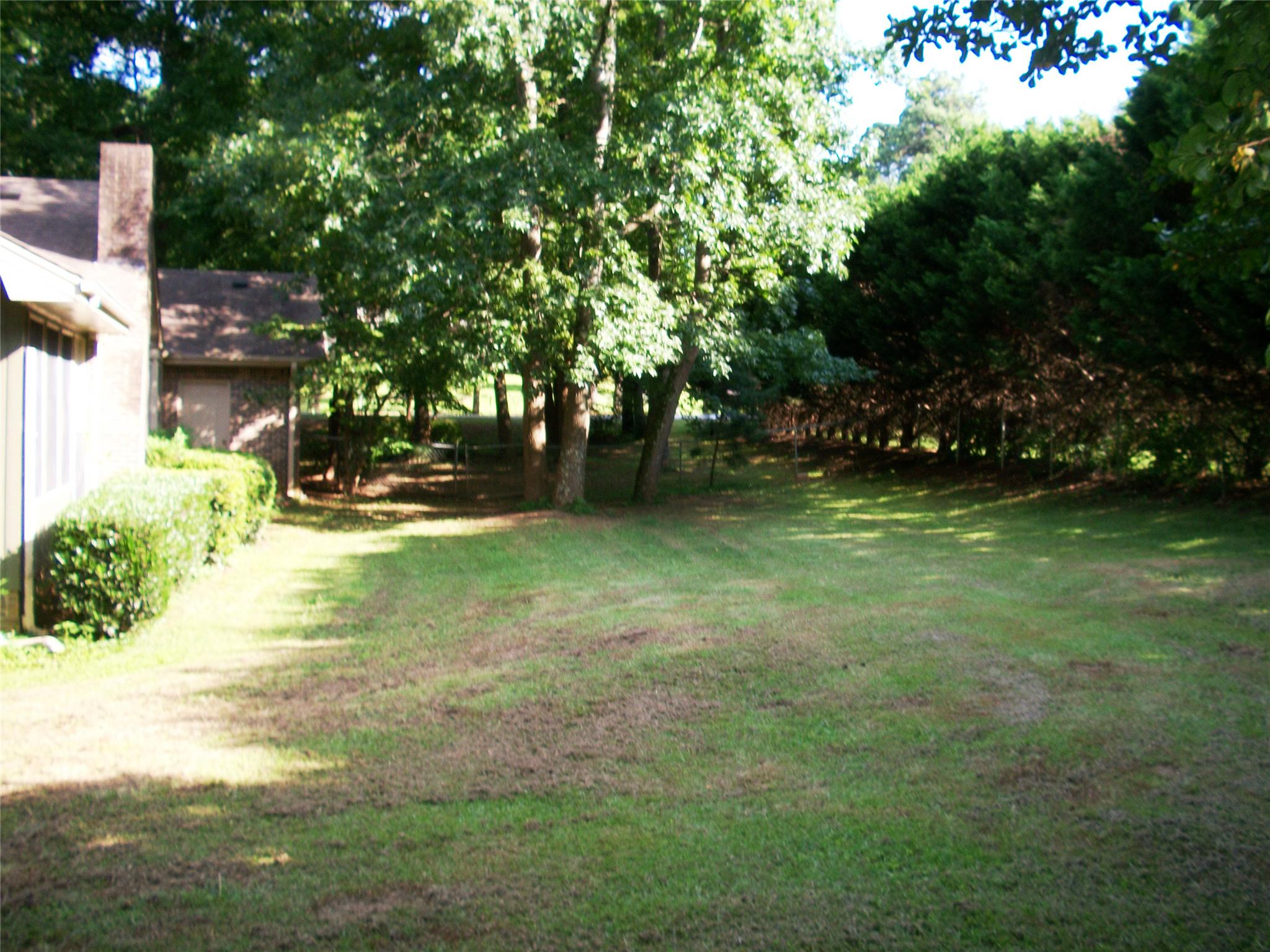 2942 Mockingbird Cir, Duluth, GA 30096 photo 6