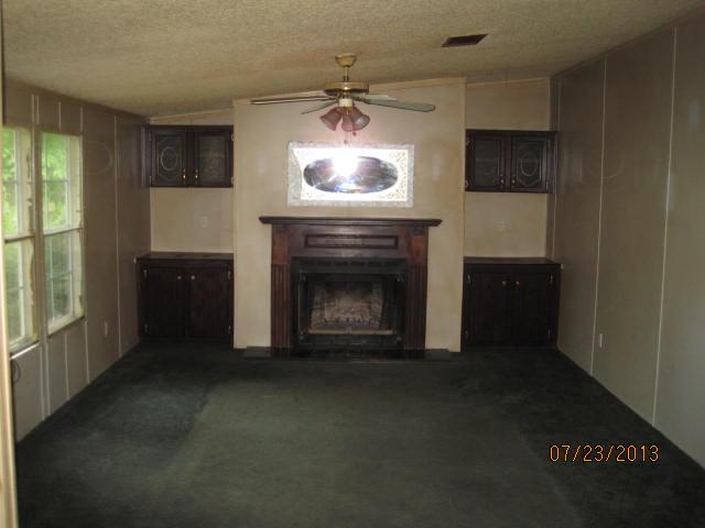 36 Helen Dr, Byron, GA 31008 photo 12