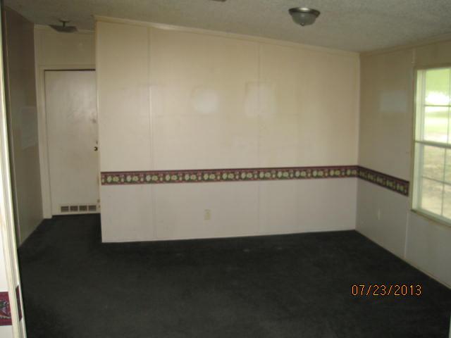 36 Helen Dr, Byron, GA 31008 photo 8