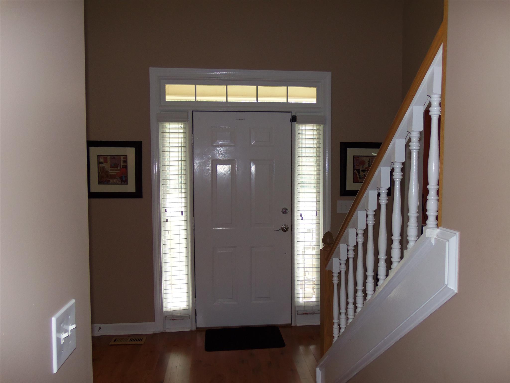125 Brookfield Ct, Tyrone, GA 30290 photo 4