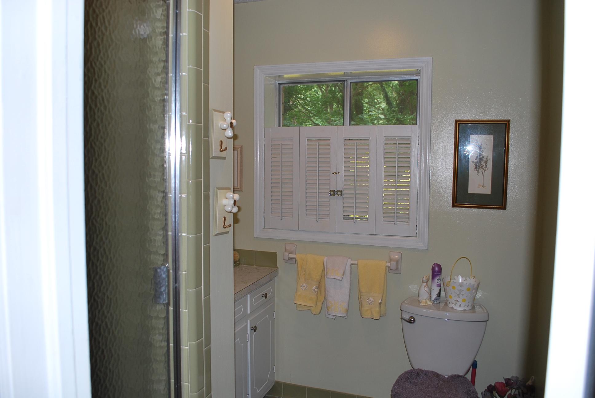 2141 Pine Tree Cir, Gainesville, GA 30501 photo 16