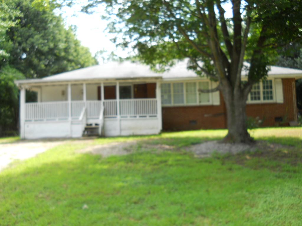 6446 Bennett Dr, Rex, GA 30273 photo 1