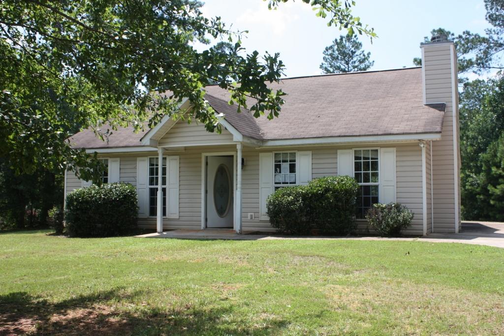 229 Hill Rd, Lagrange, GA 30240 photo 1