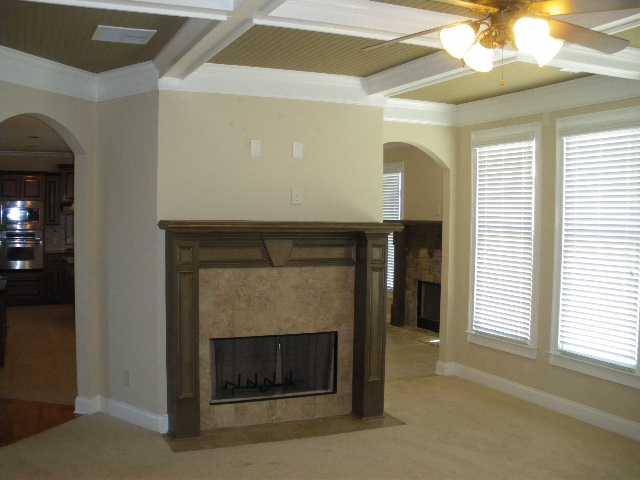 114 Silvertop Dr, Grayson, GA 30017 photo 4