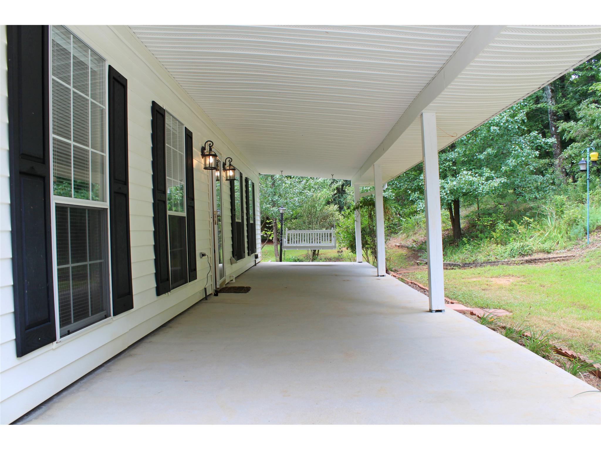 3267 River Forest Rd, Monroe, GA 30655 photo 2