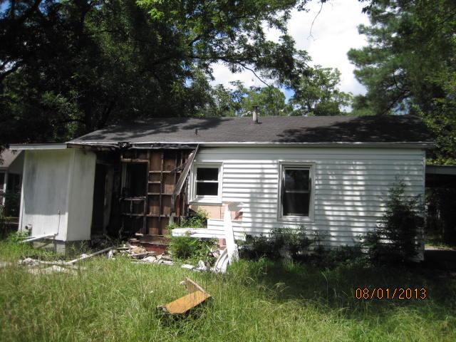 3230 Sharon Dr, Macon, GA 31204 photo 2