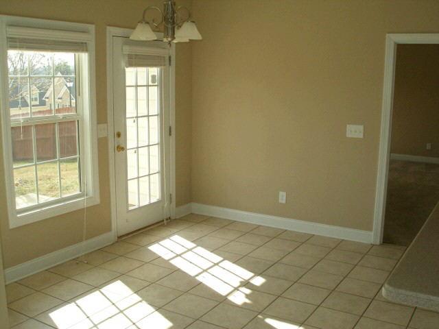 827 Robert Jesse Dr, Dacula, GA 30019 photo 3