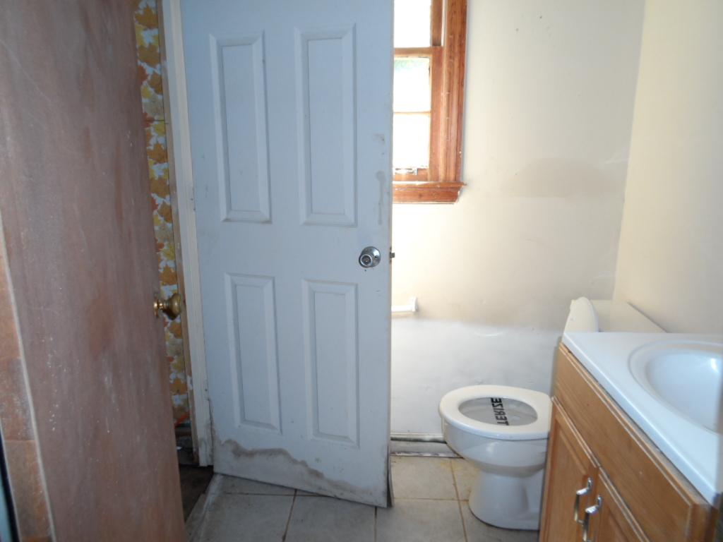 6130 Phillips Dr, Morrow, GA 30260 photo 10