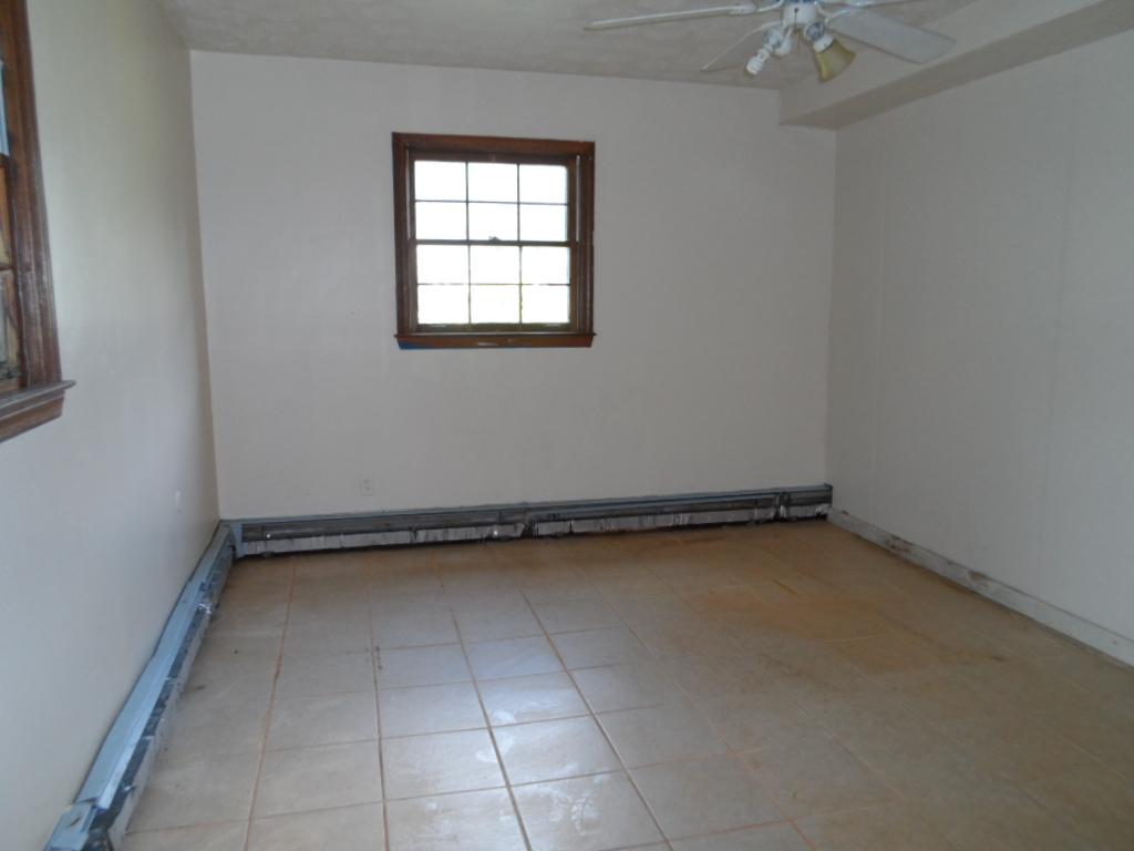 6130 Phillips Dr, Morrow, GA 30260 photo 13