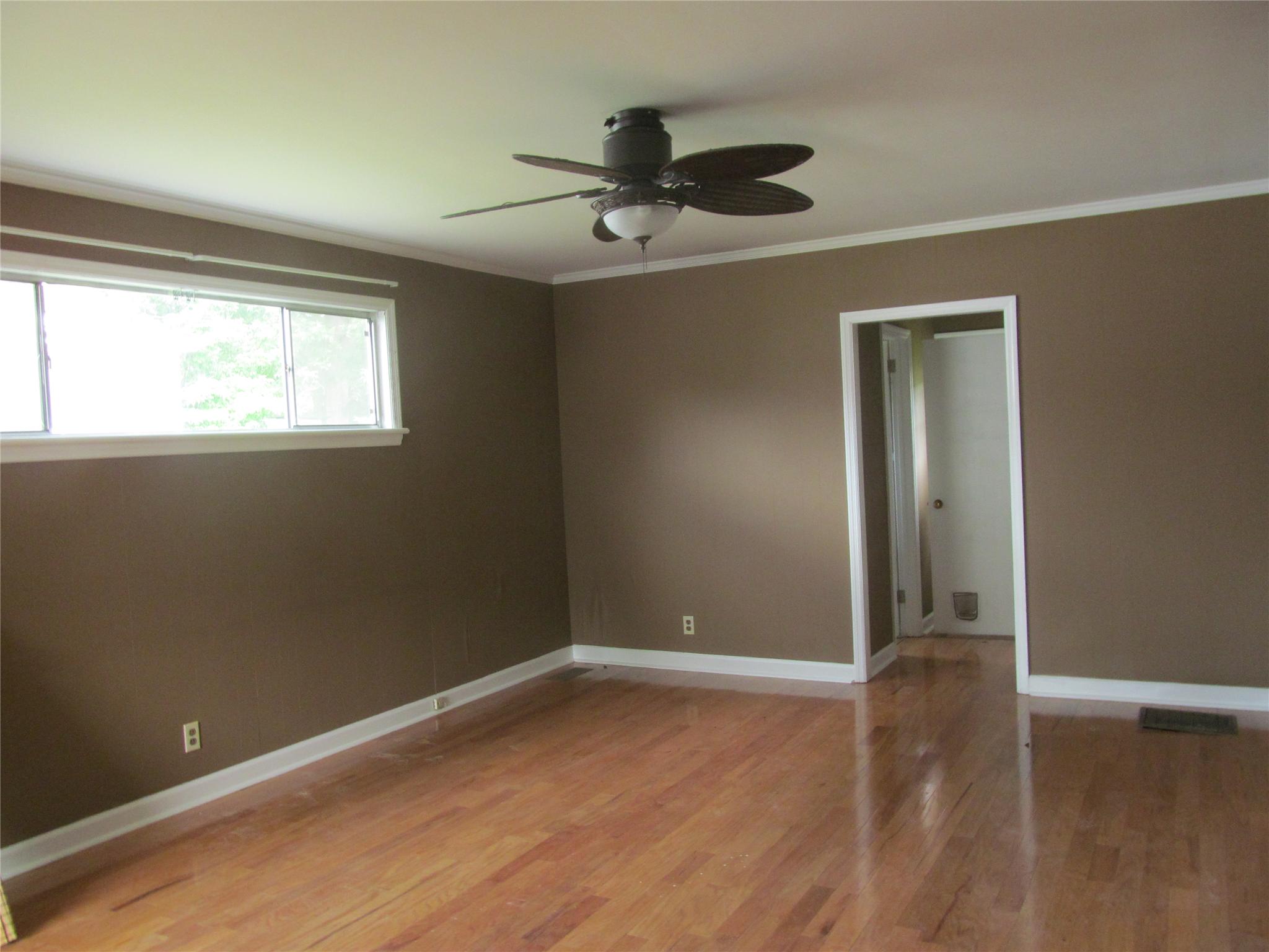 261 Beechwood Cir, Lagrange, GA 30240 photo 3