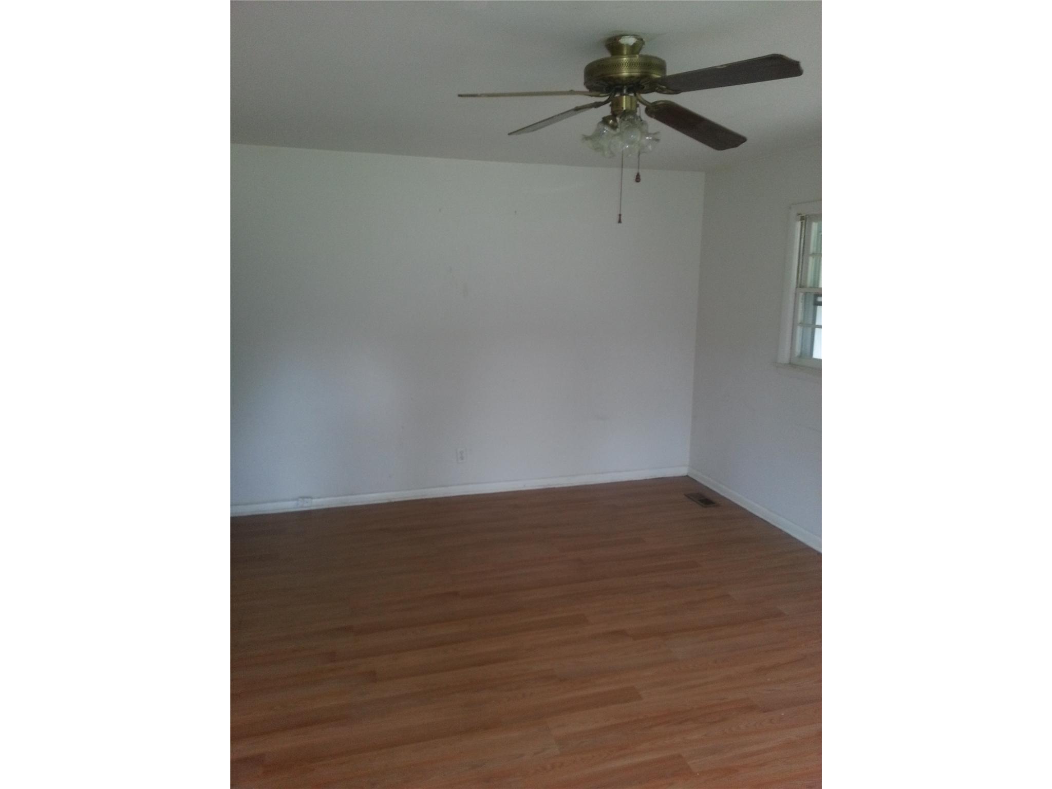 4669 Ruby Ln, Forest Park, GA 30297 photo 3