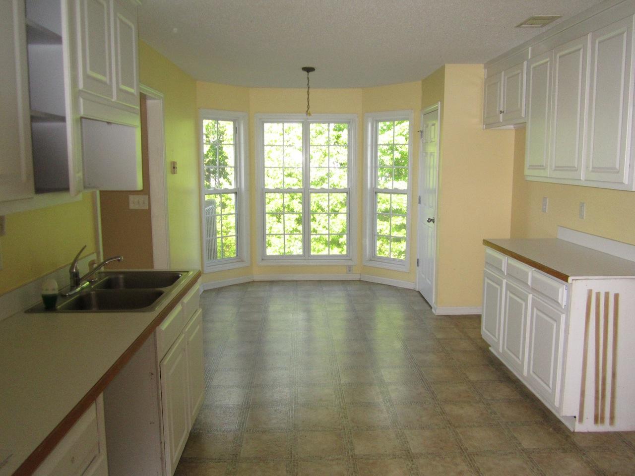 1158 Locust Dr, Bethlehem, GA 30620 photo 3
