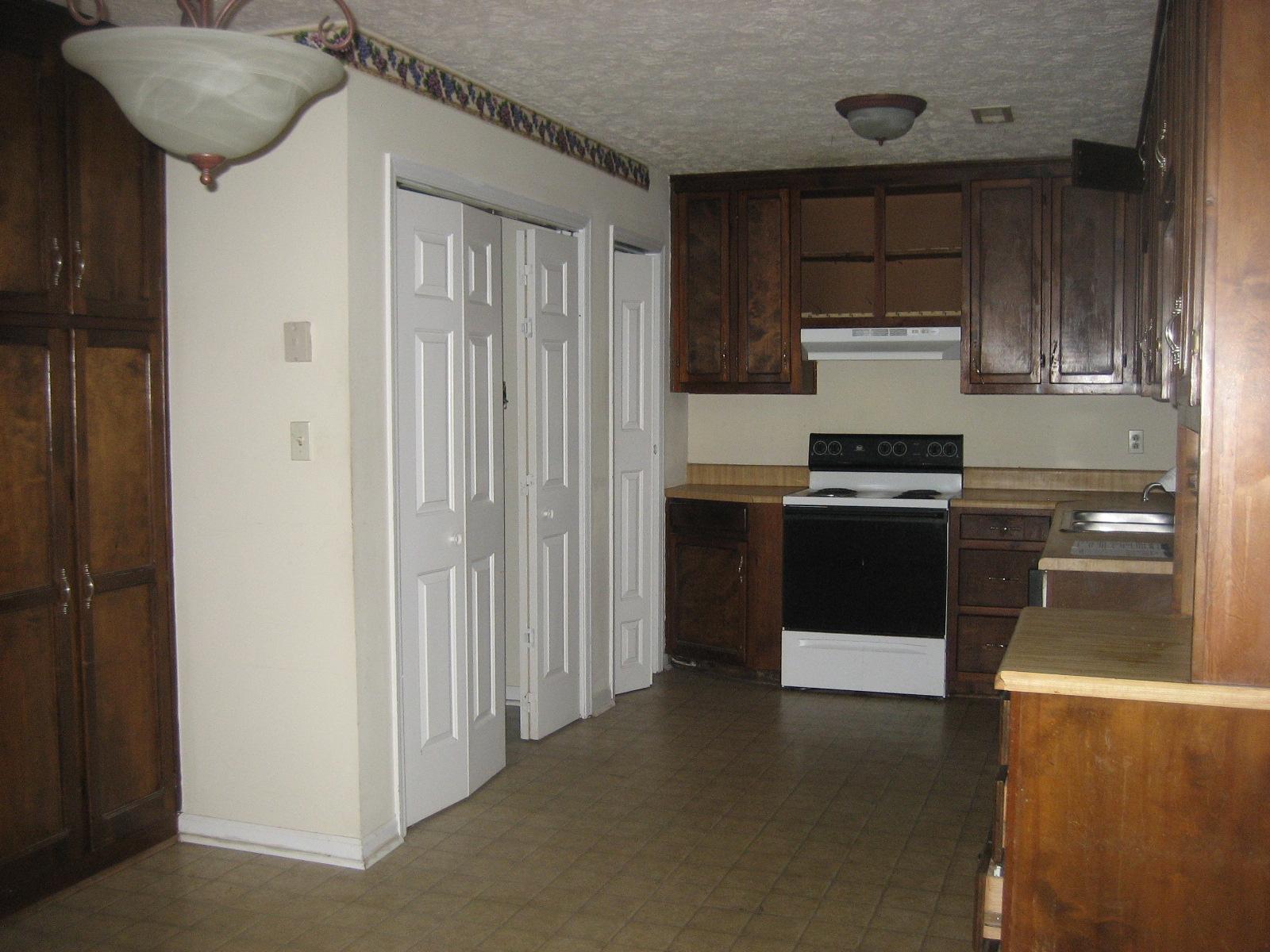 105 Daniel Ct, Lagrange, GA 30241 photo 2