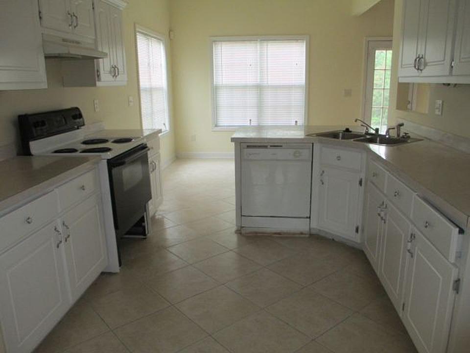1194 Misty Meadows Way, Hampton, GA 30228 photo 6