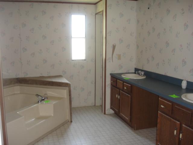 128 Midget Dr, Toccoa, GA 30577 photo 10
