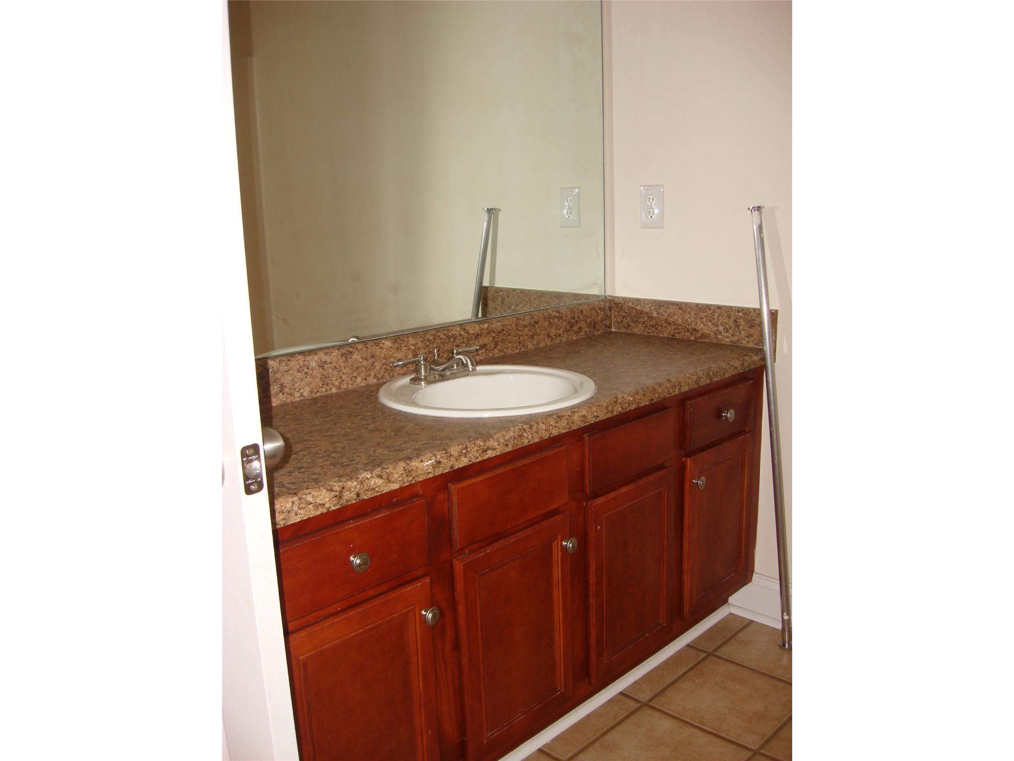 240 Hedgewood Dr, Hampton, GA 30228 photo 15
