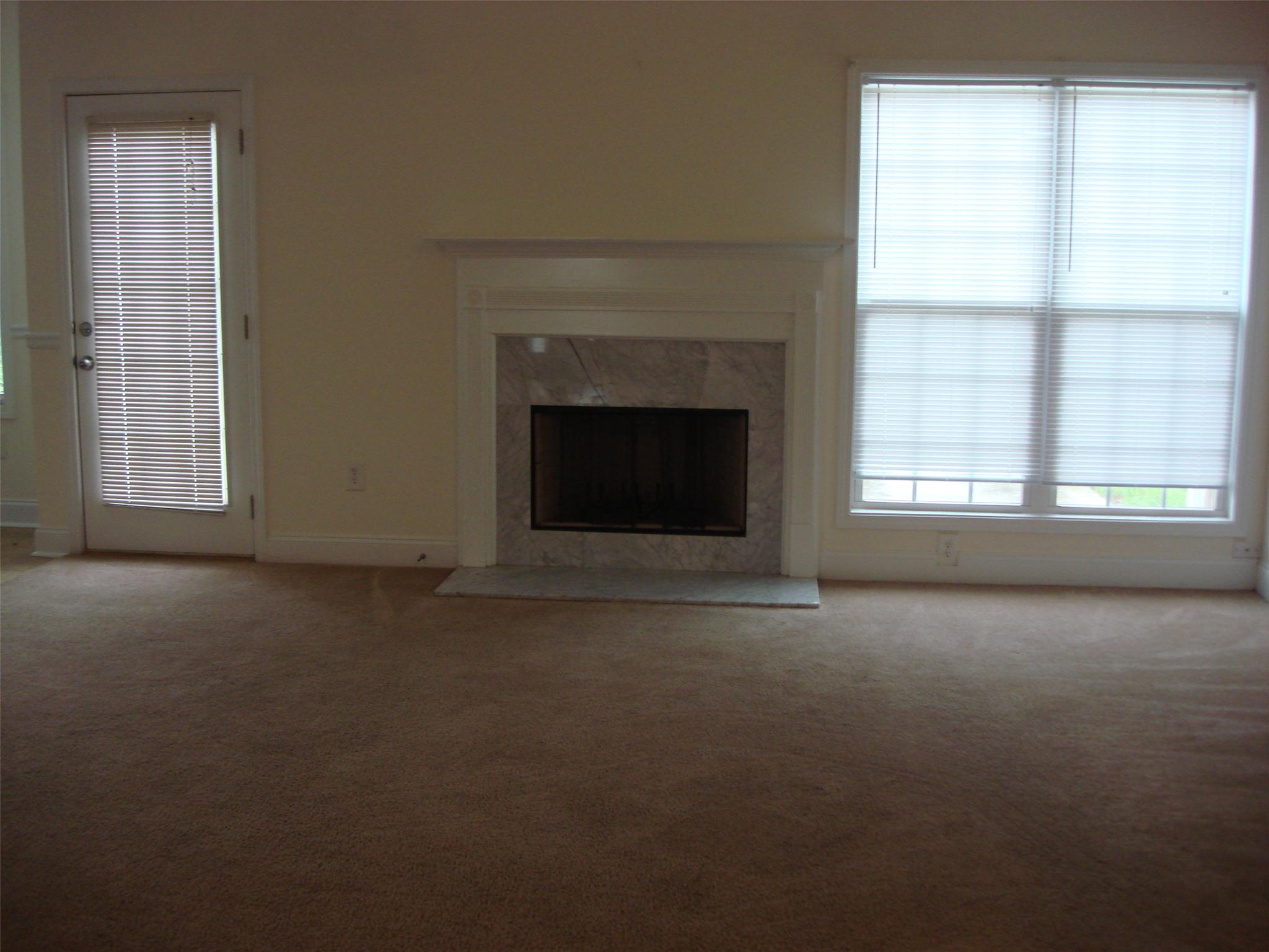 240 Hedgewood Dr, Hampton, GA 30228 photo 9