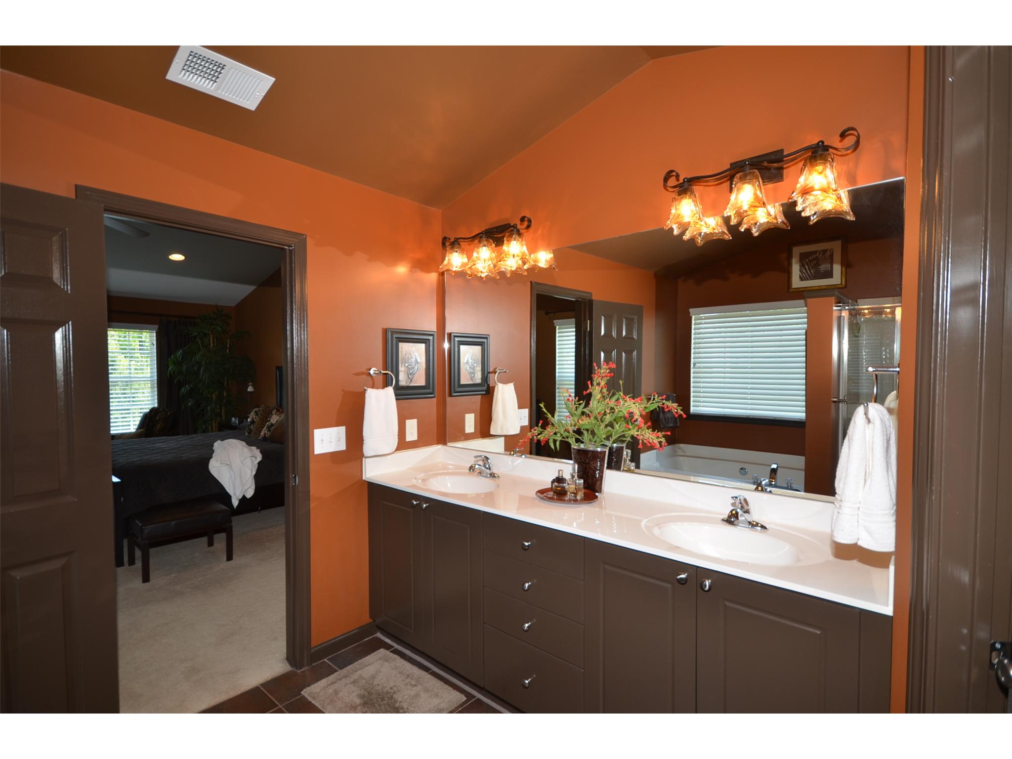 403 Deepstream Xing, Canton, GA 30115 photo 18