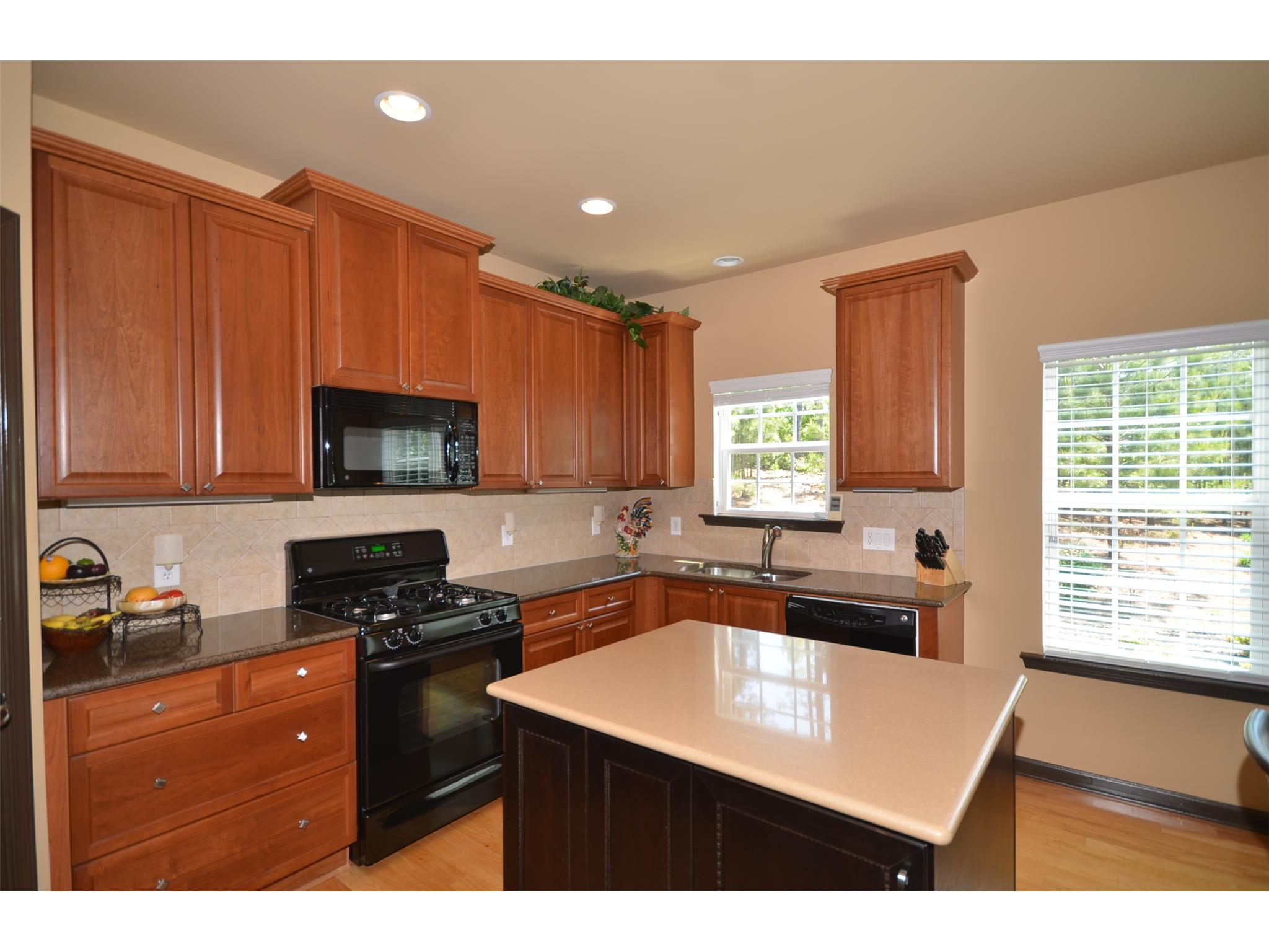 403 Deepstream Xing, Canton, GA 30115 photo 13