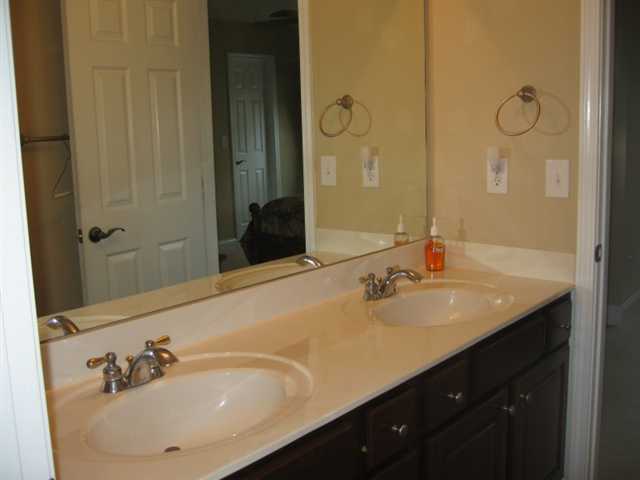 2439 Parcview Run Cv, Duluth, GA 30096 photo 21