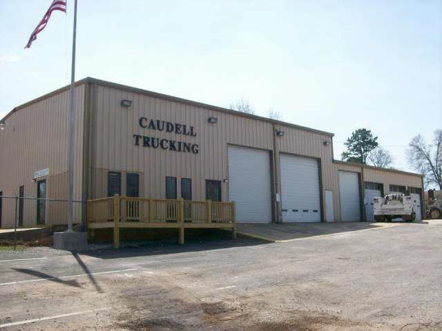 931 W Currahee St, Toccoa, GA 30577 photo 1