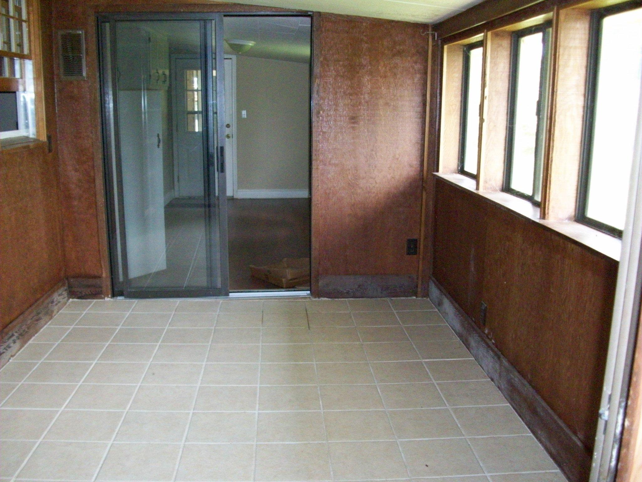2349 Spring Cir, Comer, GA 30629 photo 14