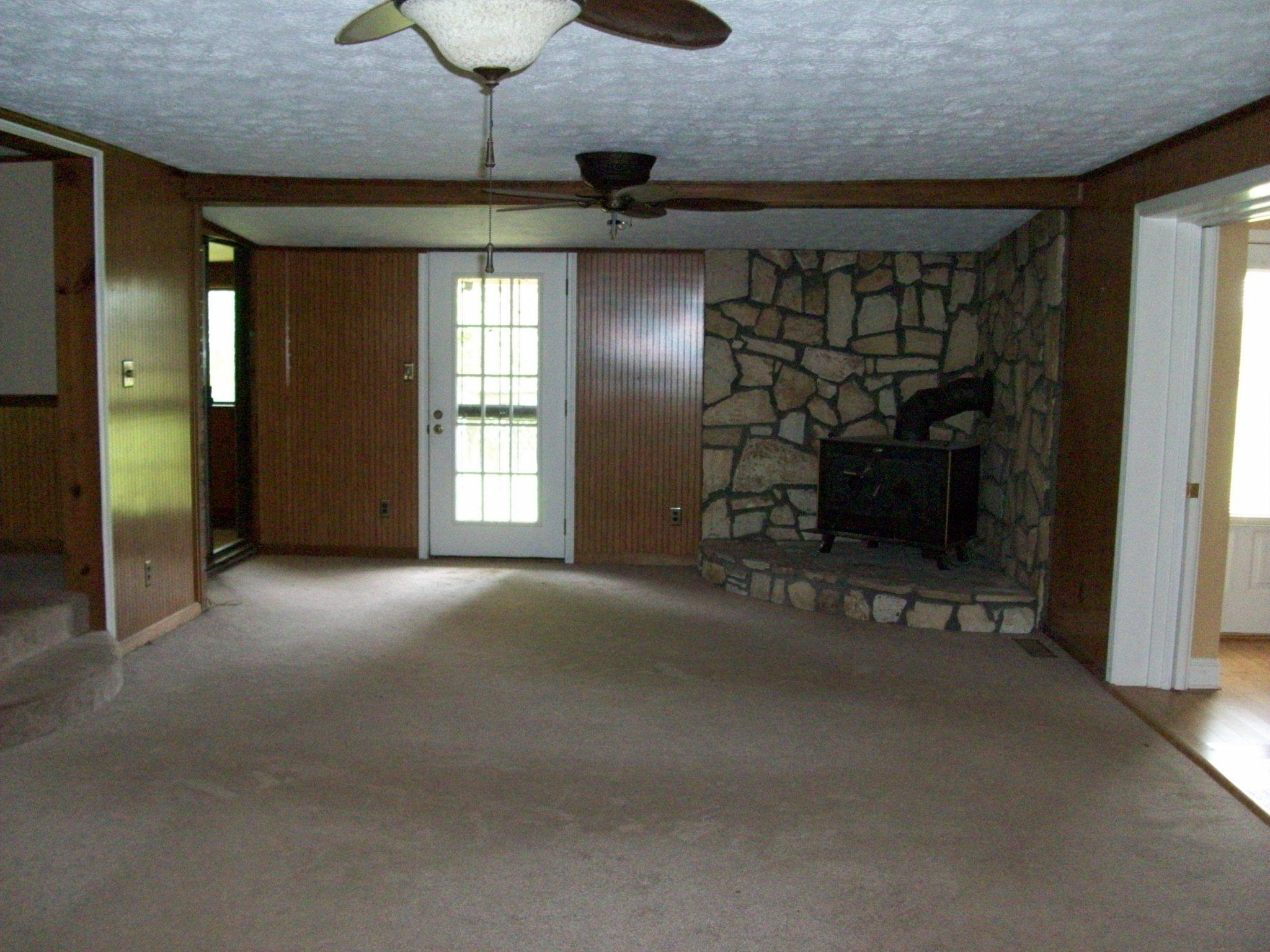 2349 Spring Cir, Comer, GA 30629 photo 11