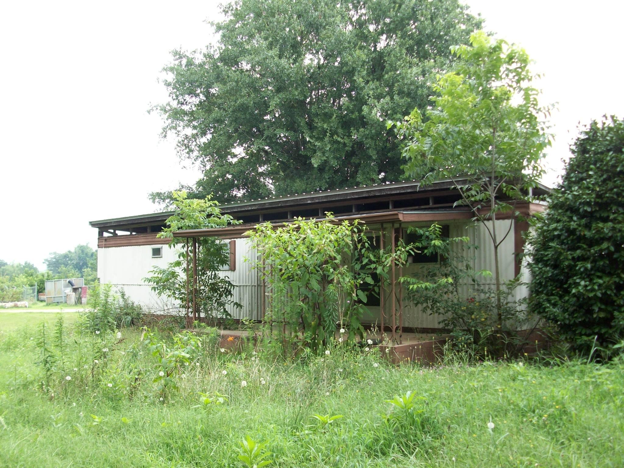2349 Spring Cir, Comer, GA 30629 photo 4
