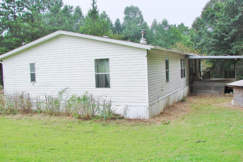 102 Paris Rd, Toccoa, GA 30577 photo 3