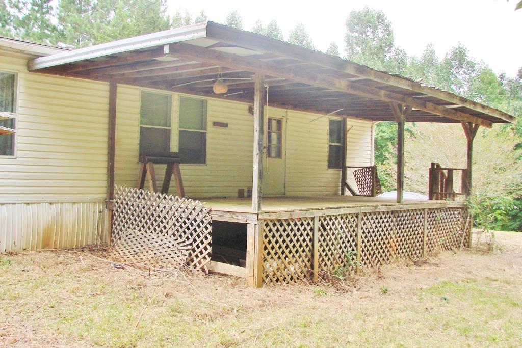 102 Paris Rd, Toccoa, GA 30577 photo 4