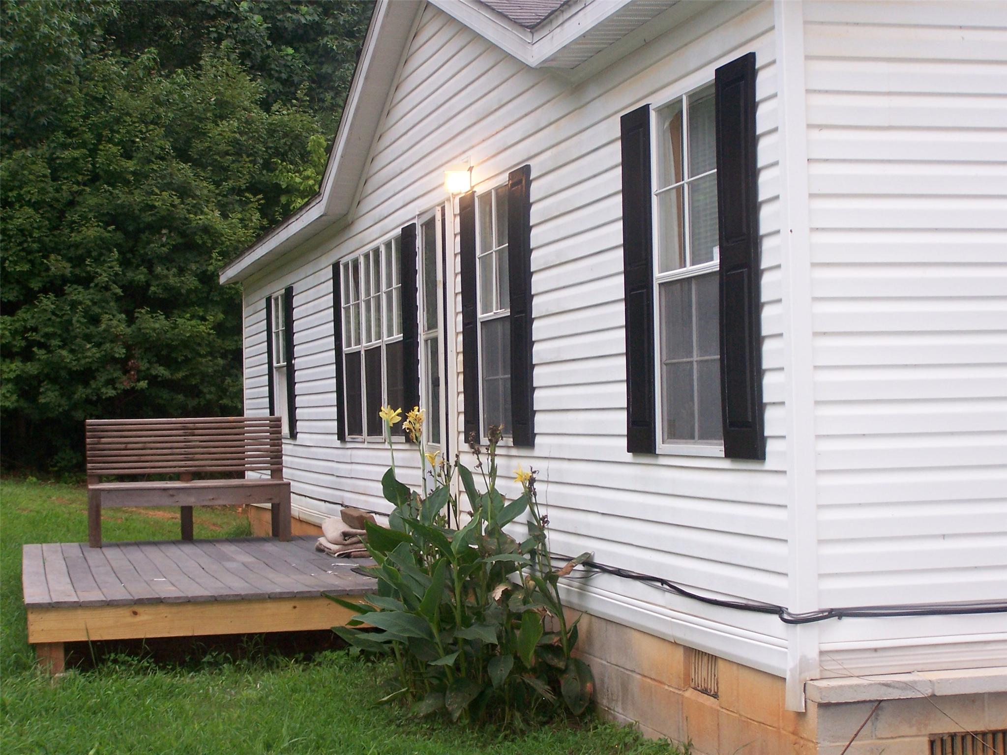 121 Riverbend, Commerce, GA 30530 photo 5