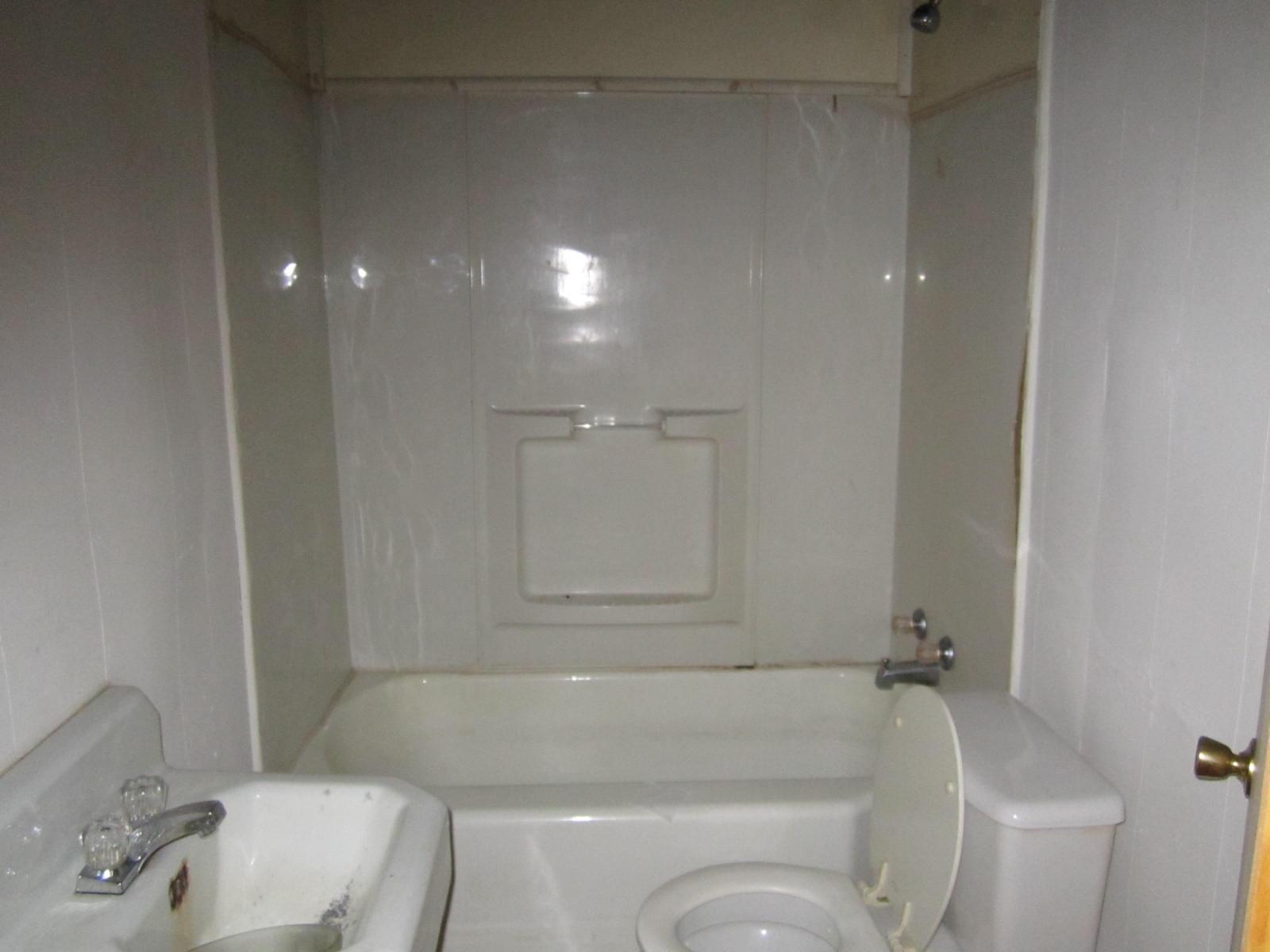 607 E Macon St, Dalton, GA 30721 photo 17
