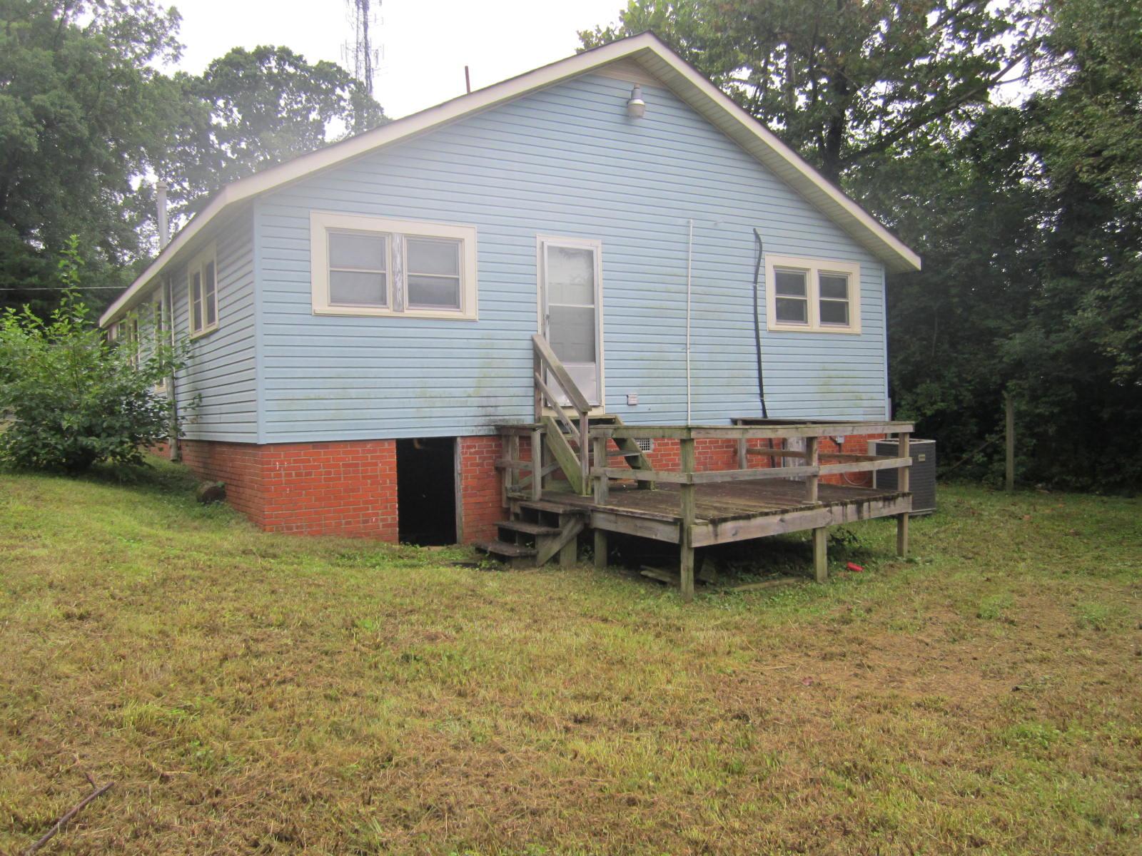 607 E Macon St, Dalton, GA 30721 photo 6