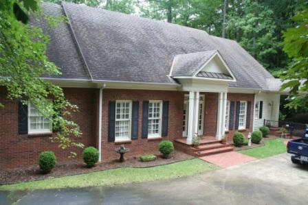104 Lakeshore Dr, Lagrange, GA 30240 photo 1