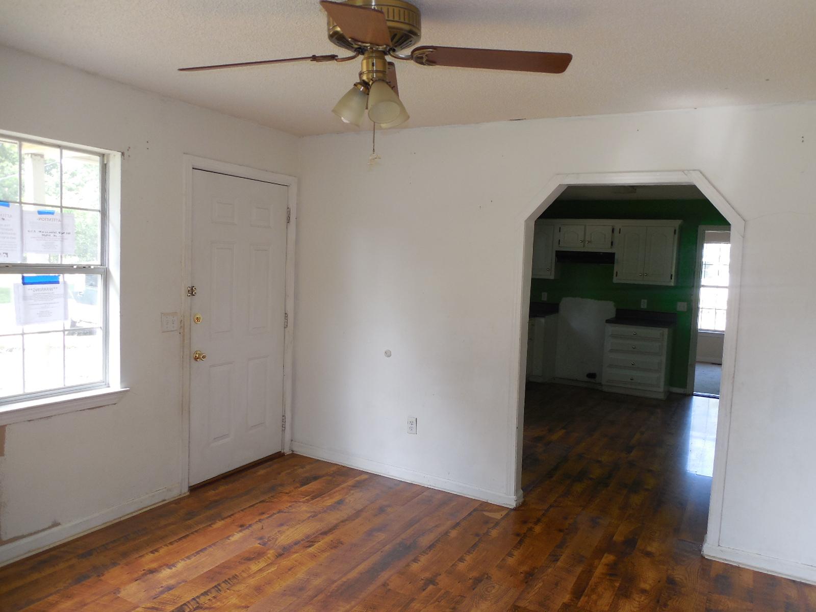 800 E May St, Calhoun, GA 30701 photo 6
