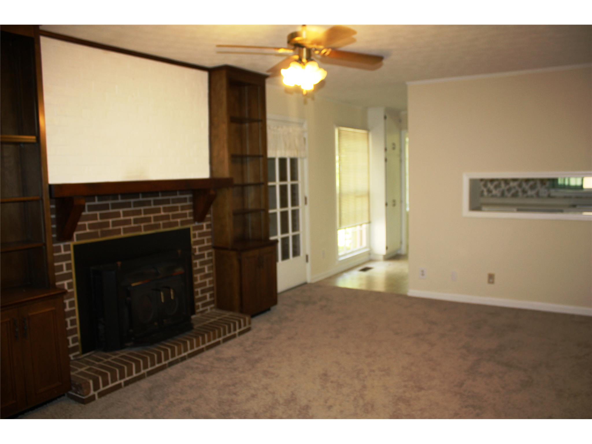 647 Granger Dr, Lagrange, GA 30240 photo 11