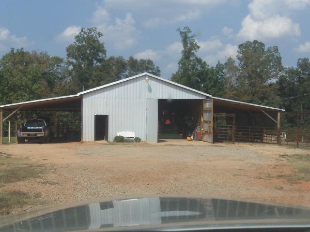 562 Old Kincaid Rd, Colbert, GA 30628 photo 9