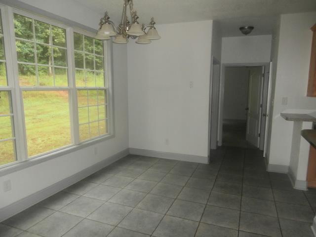75 Pebble Creek Dr, Covington, GA 30016 photo 5