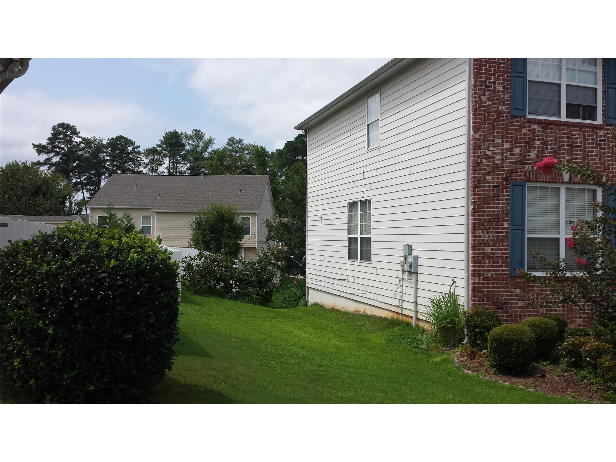 1183 Foxcroft Dr, Morrow, GA 30260 photo 4