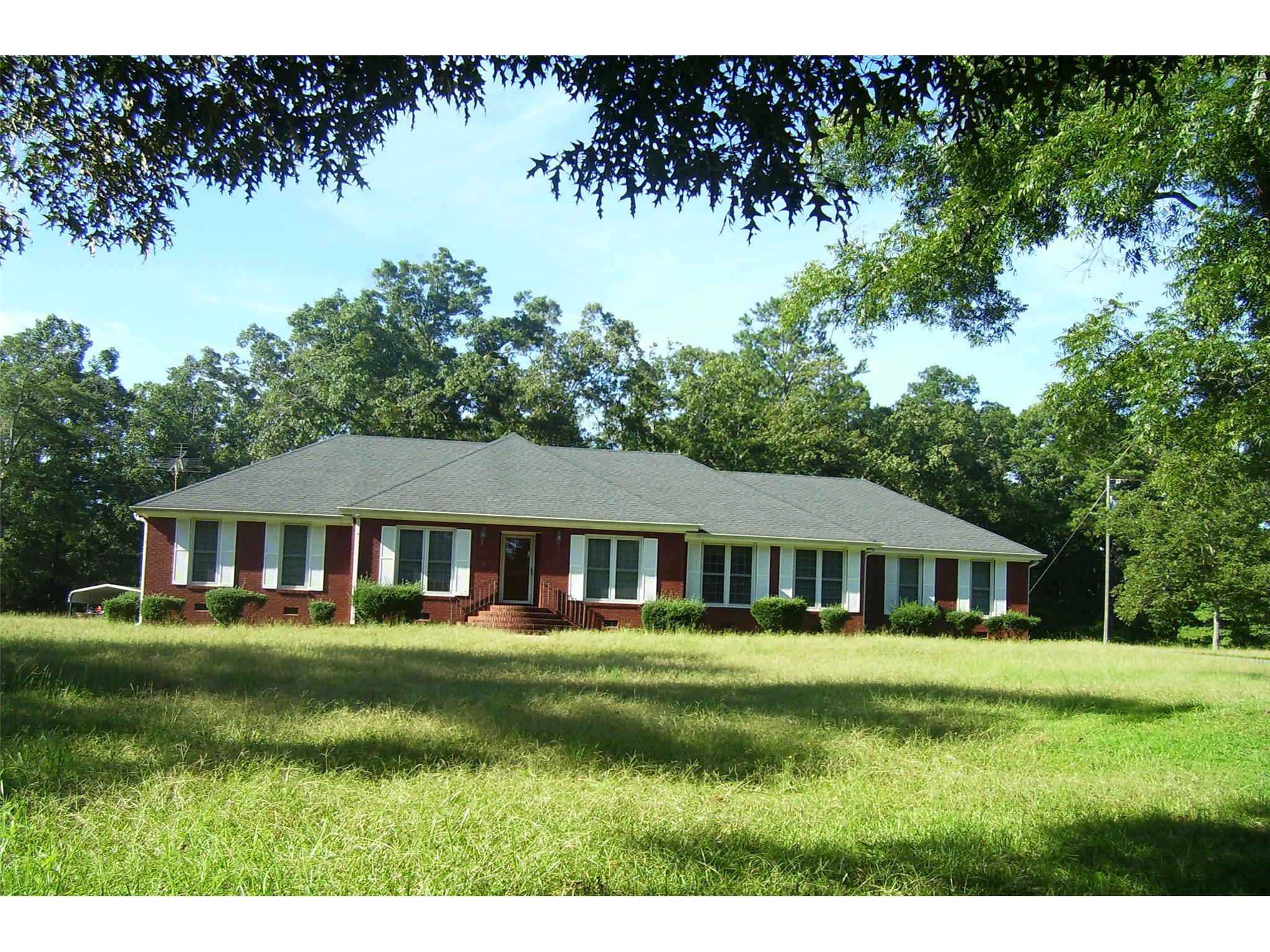 1746 Gresham Rd, Zebulon, GA 30295 photo 2