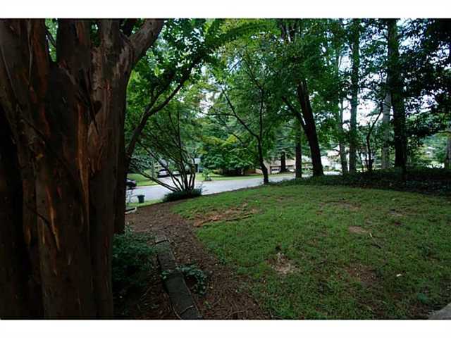 3873 Commander Dr, Atlanta, GA 30341 photo 20