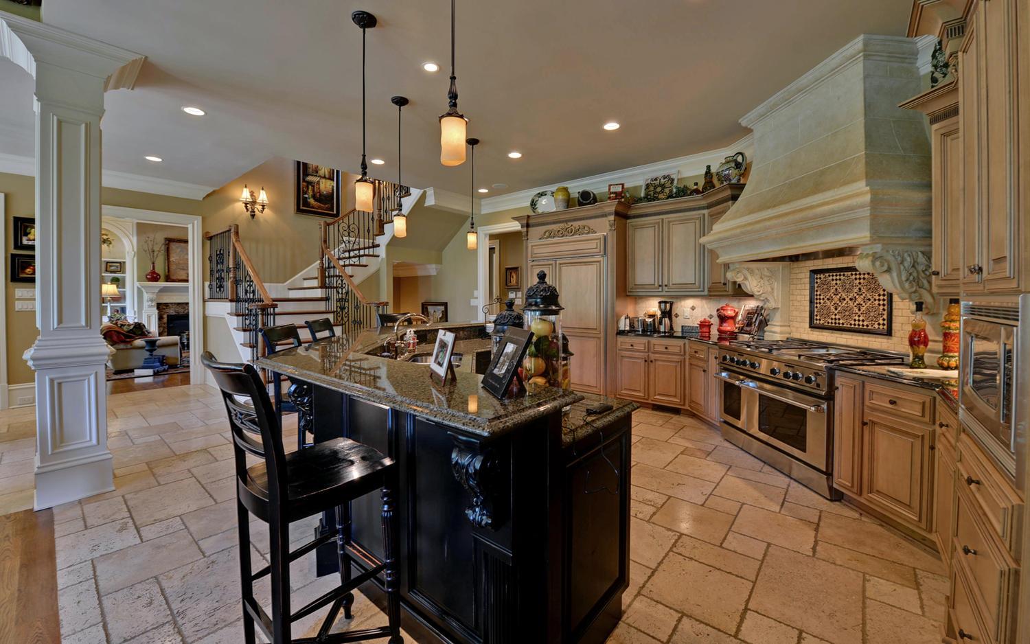 8725 Colonial Pl, Duluth, GA 30097 photo 7