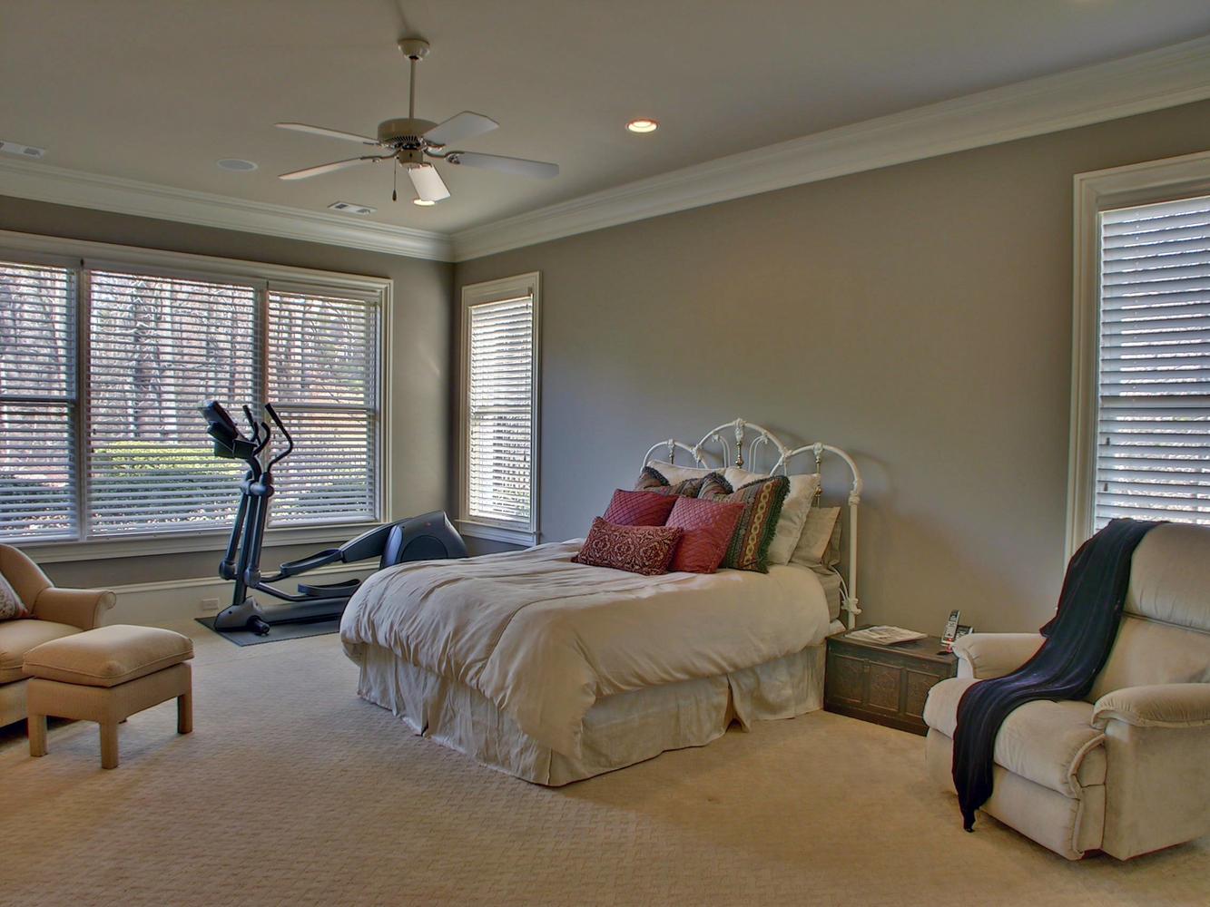 8725 Colonial Pl, Duluth, GA 30097 photo 17