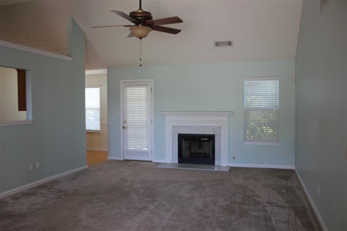 2255 Pemberton Pt, Buford, GA 30519 photo 2