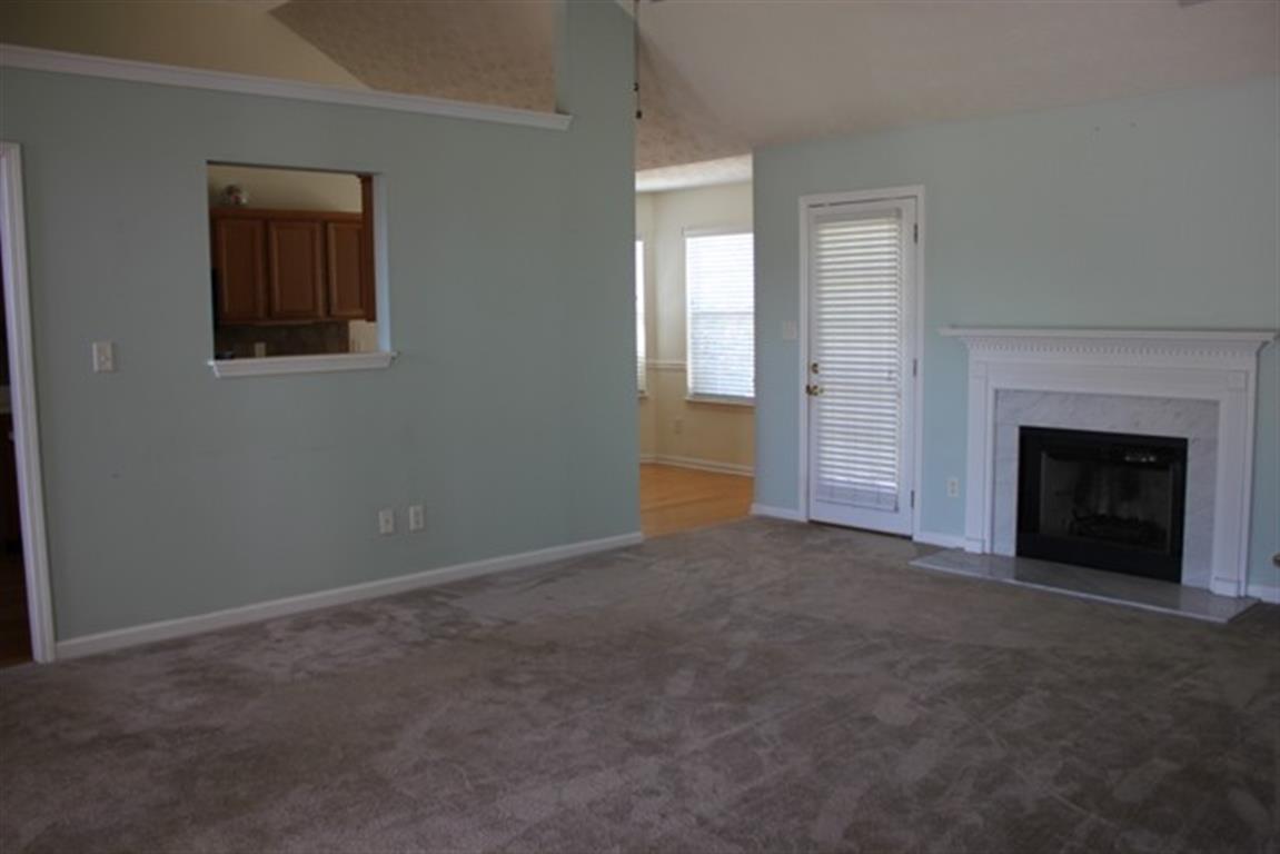 2255 Pemberton Pt, Buford, GA 30519 photo 3