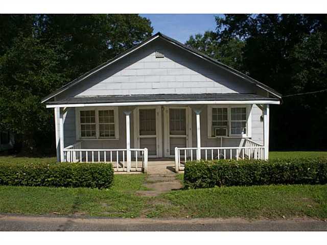 190 E Killian St, Canton, GA 30114 photo 1