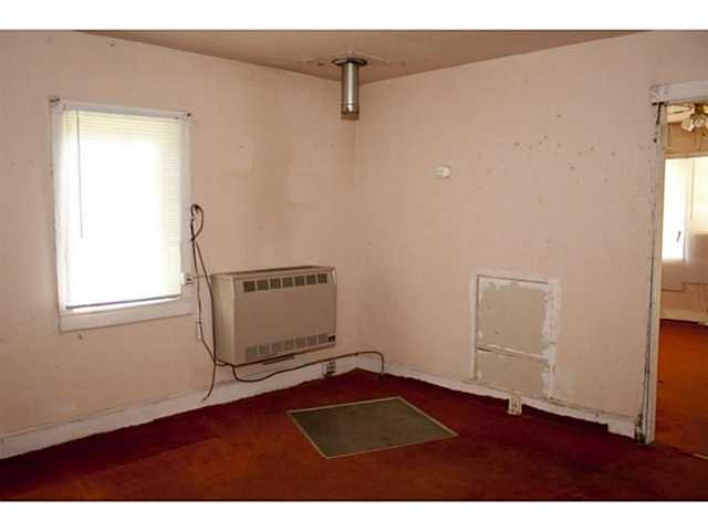 190 E Killian St, Canton, GA 30114 photo 8