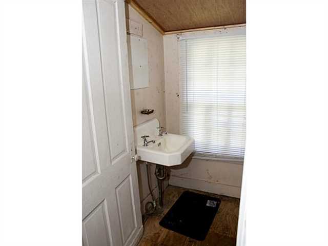 190 E Killian St, Canton, GA 30114 photo 12