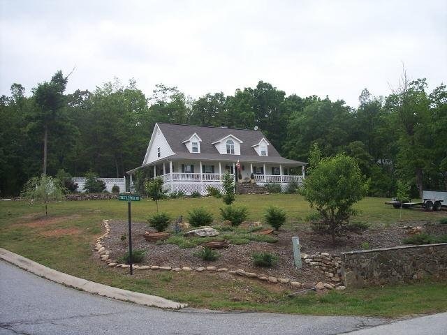 703 Trestle Ridge Rd, Toccoa, GA 30577 photo 1