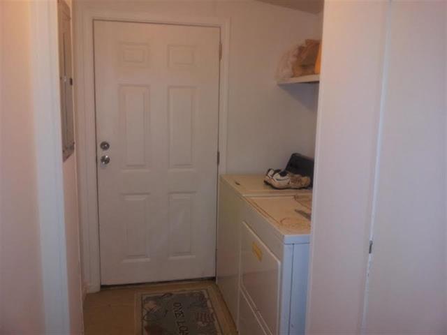 211 Bayberry, Byron, GA 31008 photo 4